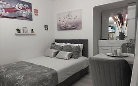 City Lux Square Apartment Skopje